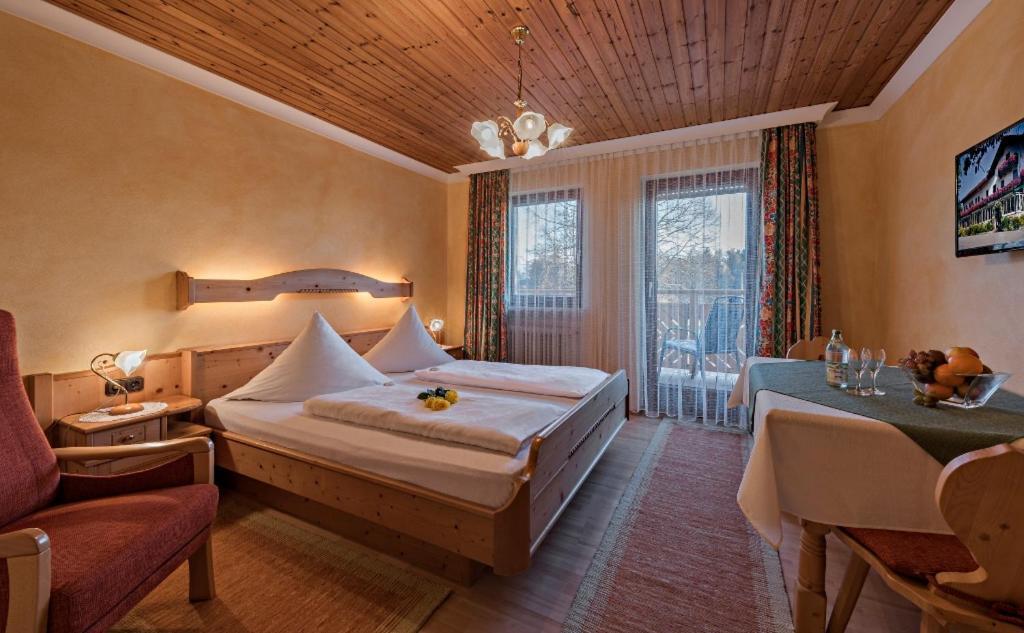Landgasthof Zum Saegwirt Eggstätt Esterno foto