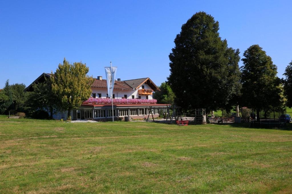 Landgasthof Zum Saegwirt Eggstätt Esterno foto